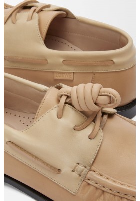 LOEWE Campo Boat Shoe In Soft Calfskin Sand Cinnamon