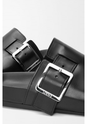LOEWE Ease Buckle Mule In Vegetable-tanned Calfskin Black