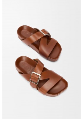 LOEWE Ease Buckle Slide In Vegetable-tanned Calfskin Rust
