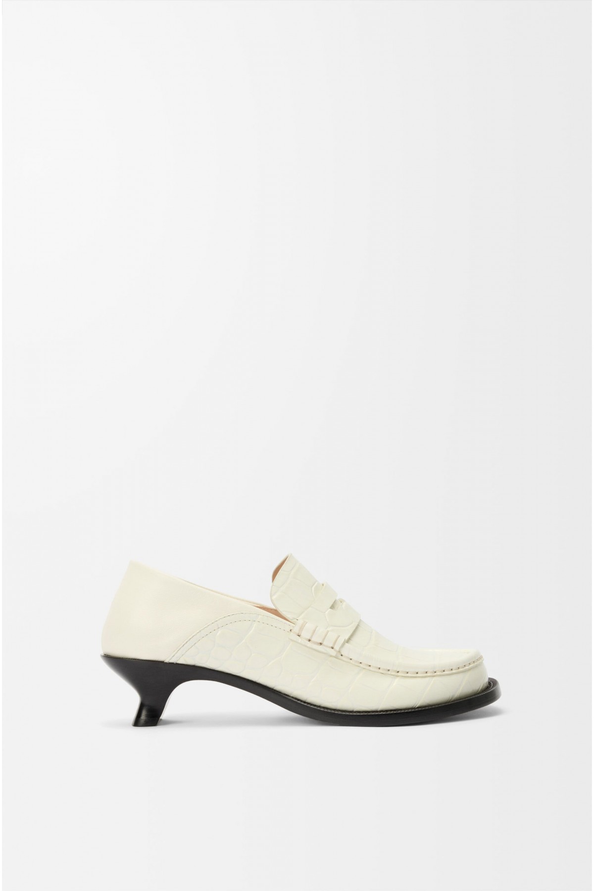 LOEWE Campo Loafer In Calfskin White