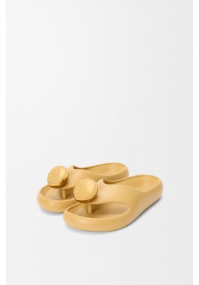 LOEWE Foam Pebble Sandal Medium Concealer Gold