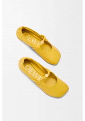 LOEWE Pebble Soft Ballerina In Nappa Lambskin Dandelion