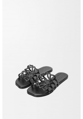 LOEWE Petal Anagram Slide In Soft Calfskin Black