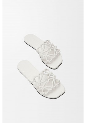 LOEWE Petal Anagram Slide In Soft Calfskin Anthurium White