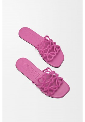 LOEWE Petal Anagram Slide In Soft Calfskin Fuchsia