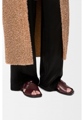 LOEWE Petal Belt Flat Sandal In Vegetable-tanned Calfskin Burgundy