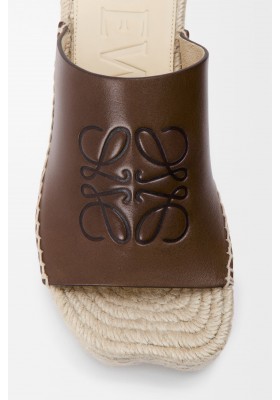 LOEWE Petal Espadrille Platform Slide In Vegetable-tanned Calfskin Brown