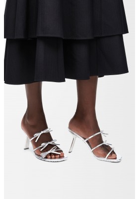 LOEWE Petal Sandal In Metallic Calfskin Silver