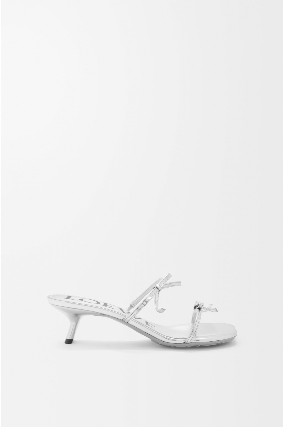 LOEWE Petal Sandal In Metallic Calfskin Silver