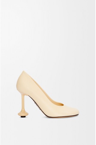 LOEWE Toy Pump In Goatskin Oat Milk