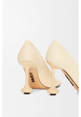 LOEWE Toy Pump In Goatskin Oat Milk