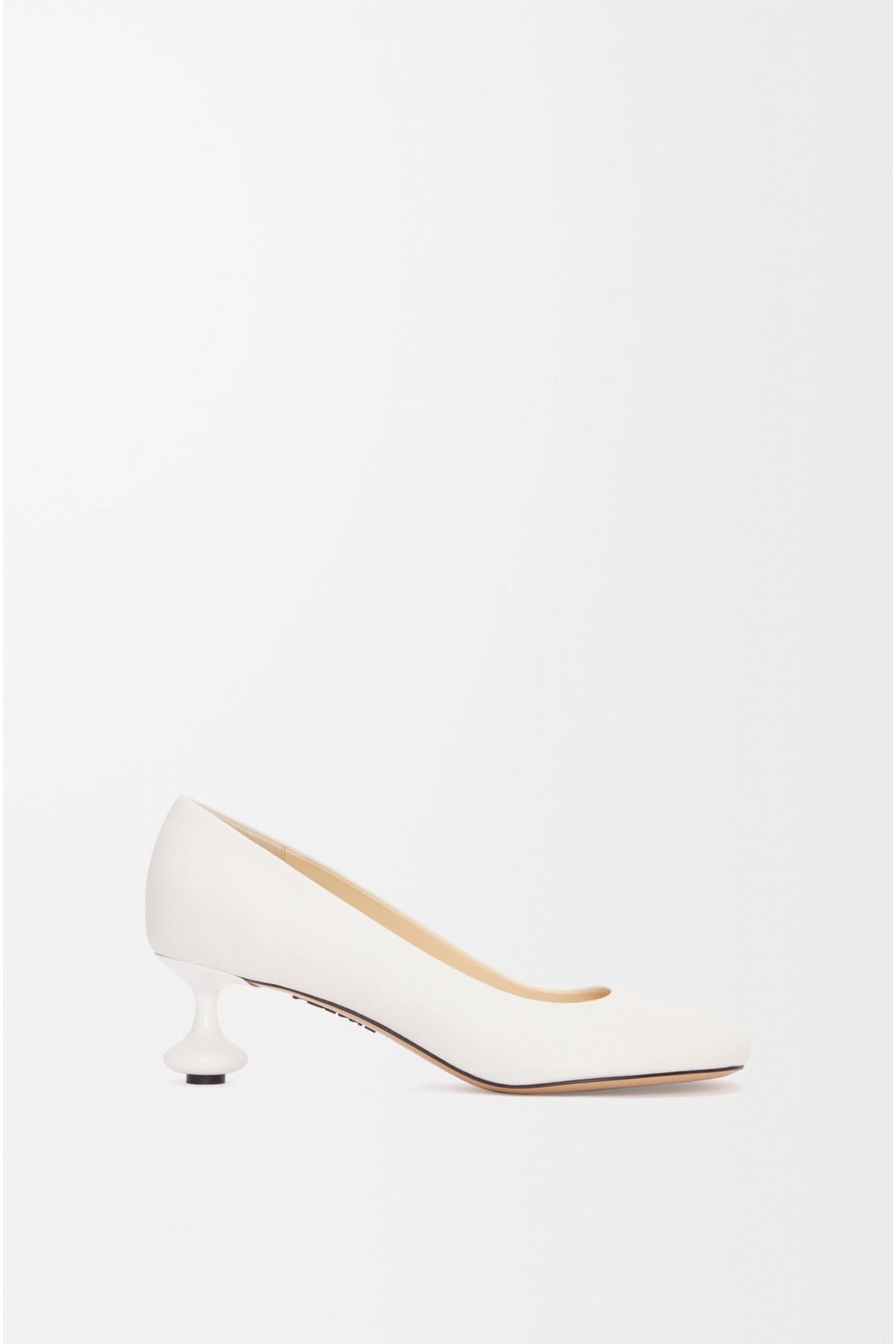 LOEWE Toy Pump In Goatskin White
