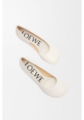 LOEWE Toy Pump In Goatskin White