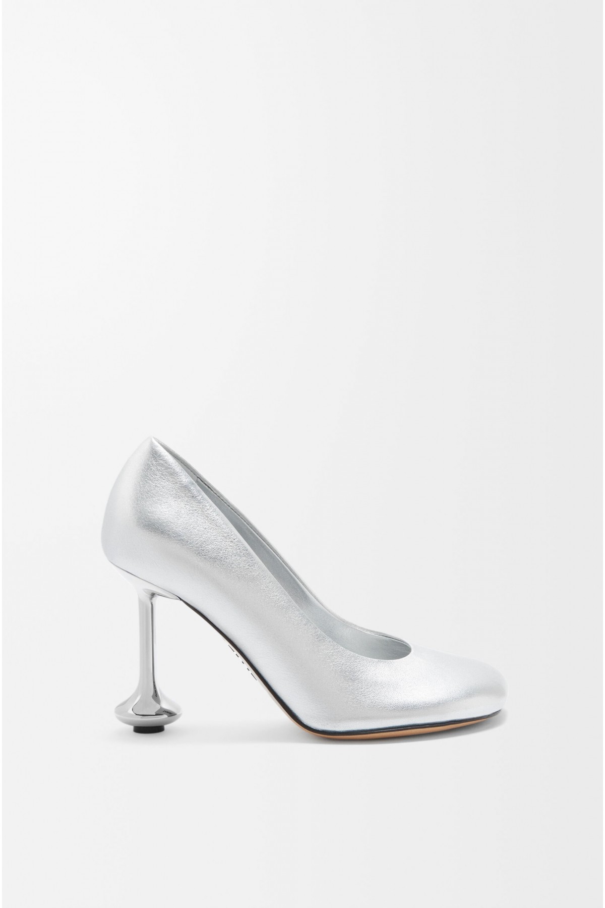LOEWE Toy Pump In Laminated Lambskin Silver