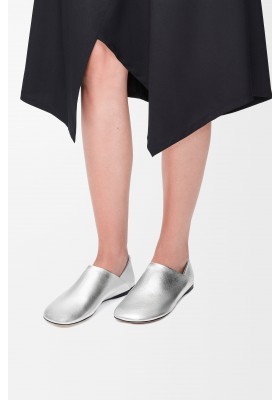 LOEWE Toy Slipper In Laminated Lambskin Silver
